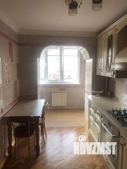 2-к квартира, вторичка, 71м2, 3/10 этаж