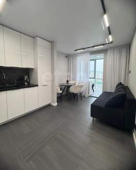 2-к квартира, вторичка, 60м2, 15/21 этаж