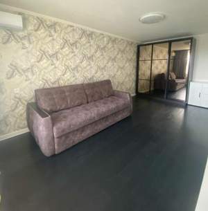 1-к квартира, вторичка, 42м2, 5/10 этаж