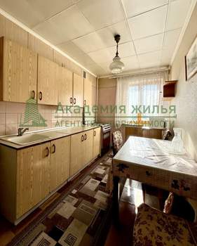 3-к квартира, вторичка, 59м2, 8/9 этаж