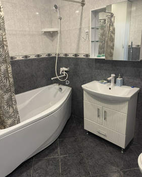 2-к квартира, вторичка, 63м2, 8/19 этаж