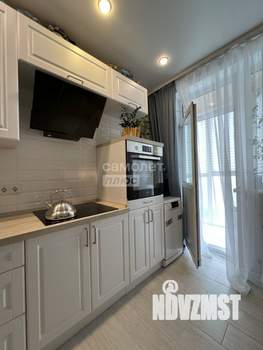 2-к квартира, вторичка, 64м2, 9/18 этаж