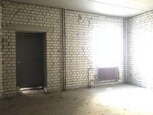 3-к квартира, вторичка, 100м2, 1/10 этаж