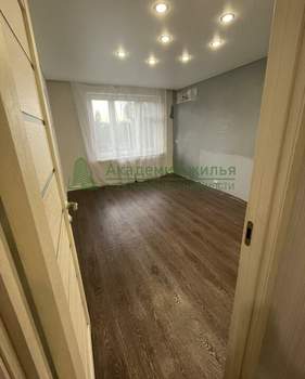 2-к квартира, вторичка, 44м2, 3/5 этаж