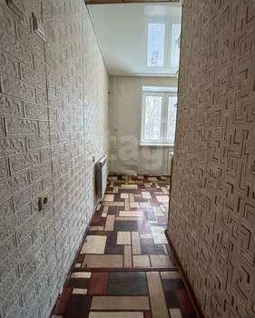 4-к квартира, вторичка, 65м2, 3/5 этаж