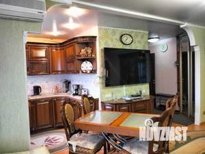 3-к квартира, вторичка, 58м2, 5/5 этаж