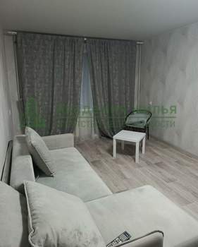 2-к квартира, вторичка, 43м2, 9/9 этаж