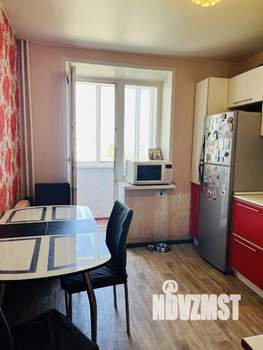 3-к квартира, вторичка, 64м2, 10/10 этаж