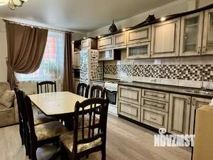 3-к квартира, вторичка, 82м2, 10/10 этаж