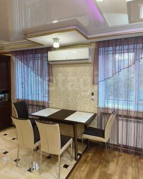 3-к квартира, вторичка, 88м2, 3/10 этаж