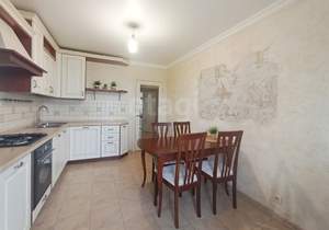 2-к квартира, вторичка, 63м2, 8/10 этаж