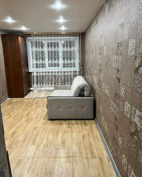 2-к квартира, вторичка, 47м2, 1/5 этаж