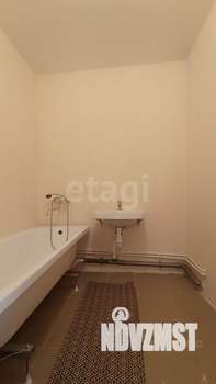 2-к квартира, вторичка, 64м2, 9/10 этаж