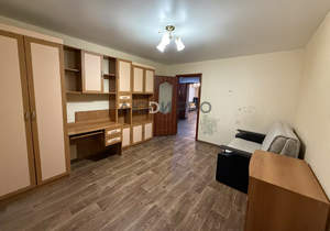 2-к квартира, вторичка, 63м2, 2/10 этаж