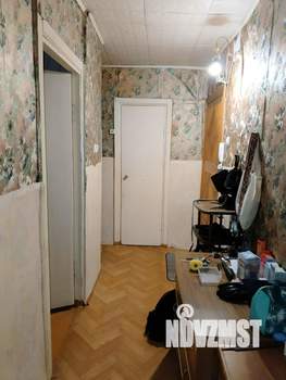 3-к квартира, вторичка, 58м2, 8/9 этаж