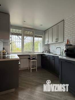 3-к квартира, вторичка, 81м2, 1/10 этаж