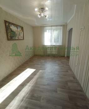 3-к квартира, вторичка, 57м2, 2/5 этаж