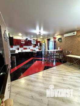 3-к квартира, вторичка, 110м2, 1/10 этаж