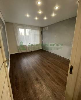 2-к квартира, вторичка, 44м2, 3/5 этаж