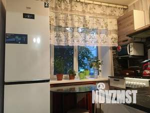 3-к квартира, вторичка, 57м2, 2/5 этаж