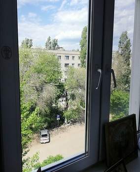 4-к квартира, вторичка, 63м2, 5/5 этаж