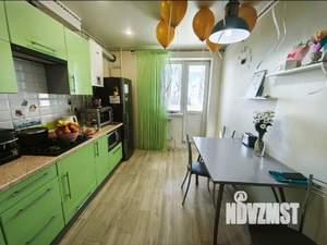 3-к квартира, вторичка, 71м2, 9/10 этаж