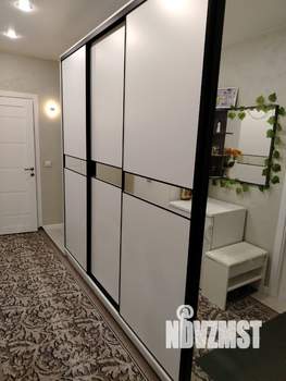 2-к квартира, вторичка, 56м2, 1/10 этаж