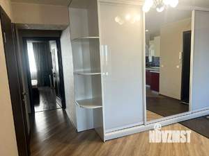 2-к квартира, вторичка, 61м2, 9/10 этаж
