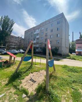 2-к квартира, вторичка, 49м2, 5/5 этаж
