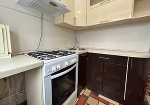 4-к квартира, вторичка, 65м2, 3/5 этаж