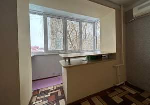 4-к квартира, вторичка, 65м2, 3/5 этаж