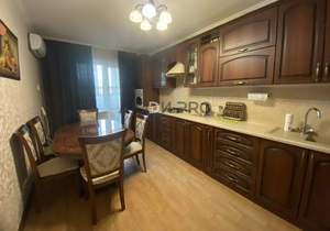 3-к квартира, вторичка, 79м2, 9/10 этаж