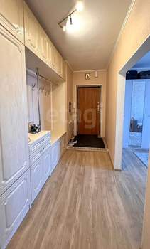 2-к квартира, вторичка, 60м2, 9/10 этаж