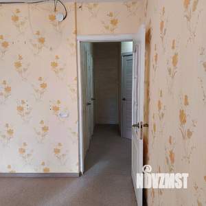 2-к квартира, вторичка, 61м2, 8/10 этаж
