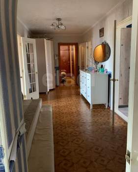 4-к квартира, вторичка, 98м2, 8/9 этаж