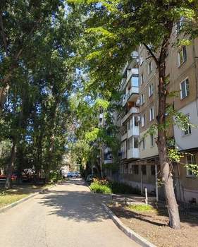 3-к квартира, вторичка, 59м2, 8/9 этаж