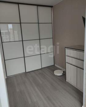 2-к квартира, вторичка, 55м2, 10/10 этаж