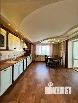 3-к квартира, вторичка, 103м2, 7/10 этаж