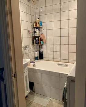 4-к квартира, вторичка, 98м2, 8/9 этаж