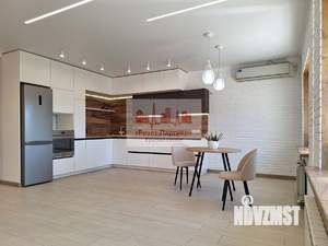 3-к квартира, вторичка, 95м2, 3/3 этаж