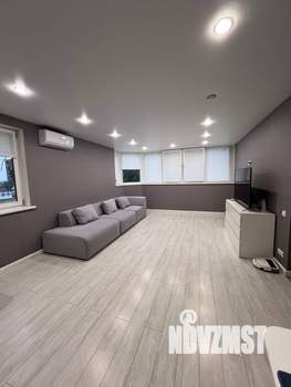 2-к квартира, вторичка, 55м2, 3/10 этаж