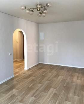 2-к квартира, вторичка, 42м2, 2/5 этаж