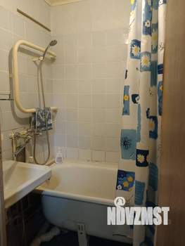 2-к квартира, вторичка, 45м2, 1/9 этаж