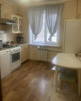 3-к квартира, вторичка, 57м2, 2/9 этаж