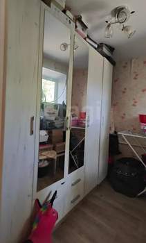 2-к квартира, вторичка, 44м2, 1/4 этаж