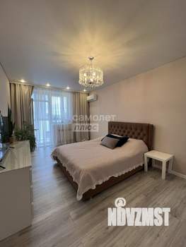 2-к квартира, вторичка, 64м2, 9/18 этаж