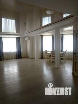 3-к квартира, вторичка, 100м2, 9/10 этаж