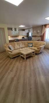 3-к квартира, вторичка, 80м2, 8/10 этаж