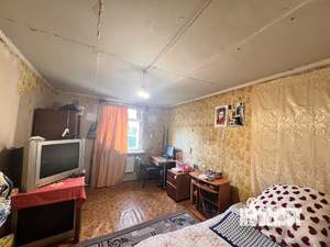 2-к квартира, вторичка, 62м2, 1/1 этаж