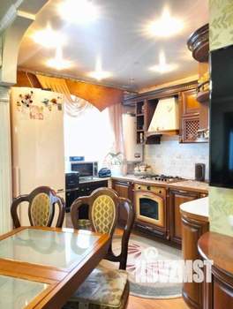 3-к квартира, вторичка, 58м2, 5/5 этаж